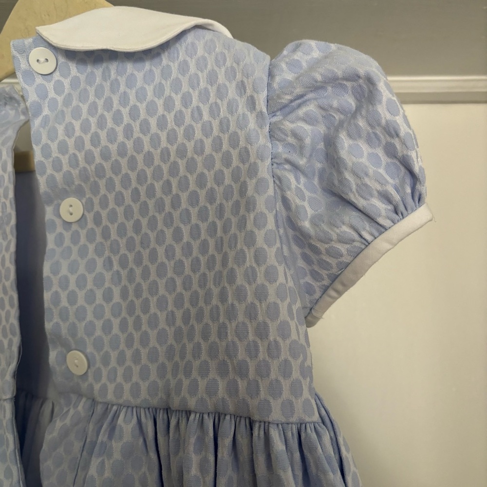 ANAVINI Smocked Light Blue Girls' Dress with White Scalloped Collar Size 3T - Picture 5 of 6